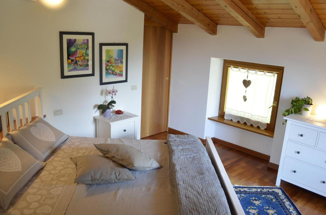 Ca Ulivi Bed and Breakfast Ala Exteriör bild