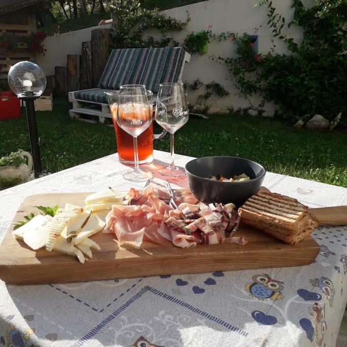 Ca Ulivi Bed and Breakfast Ala Exteriör bild