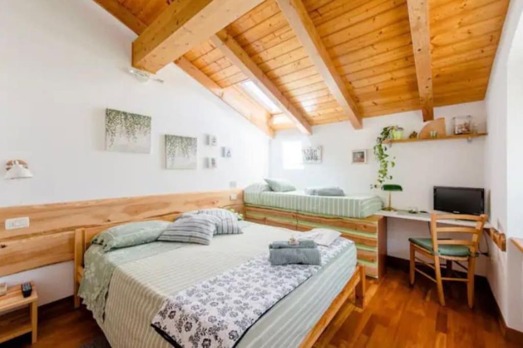 Ca Ulivi Bed and Breakfast Ala Exteriör bild